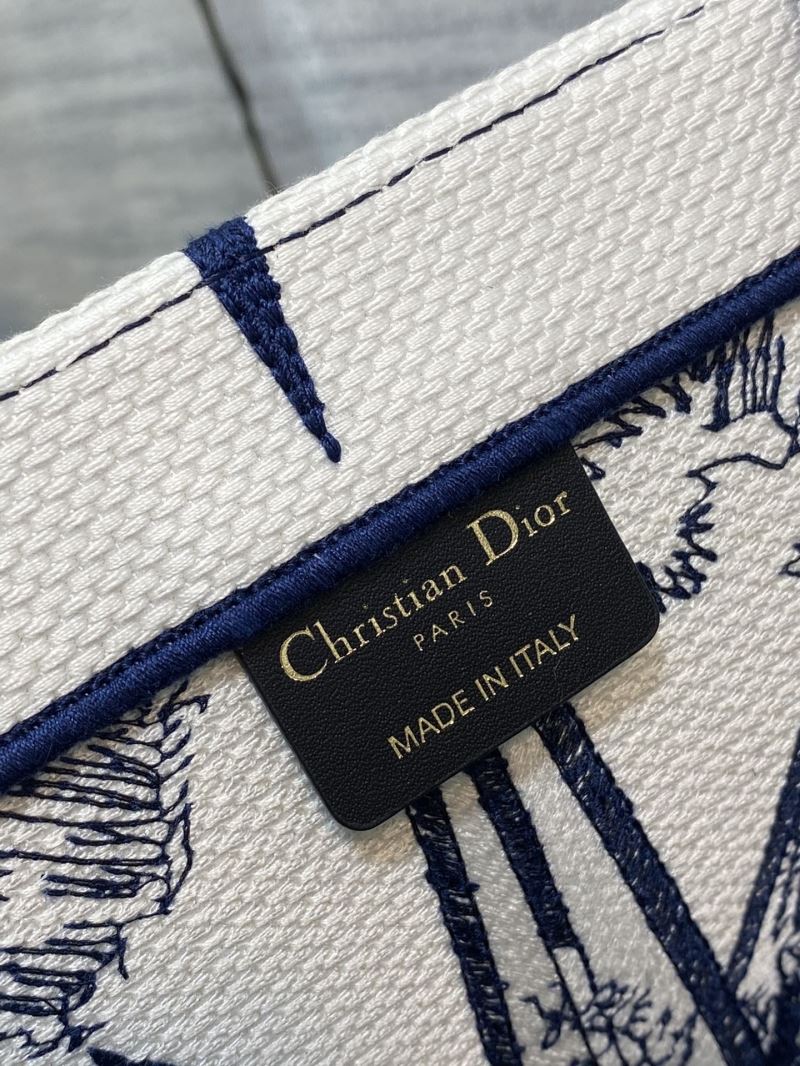 Christian Dior Shopping Bags